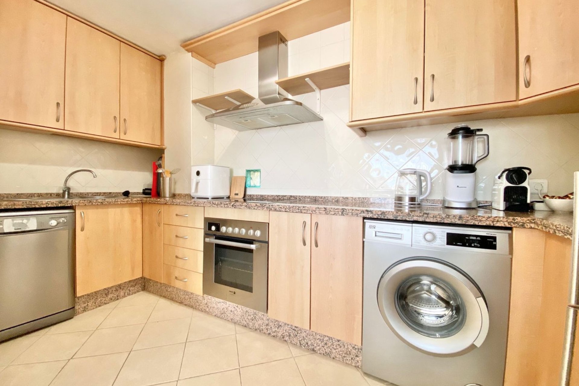 Resale - Apartment - Penthouse - Marbella - Elviria