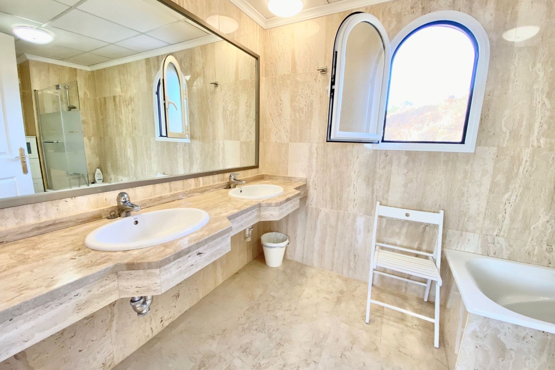 Resale - Apartment - Penthouse - Marbella - Elviria