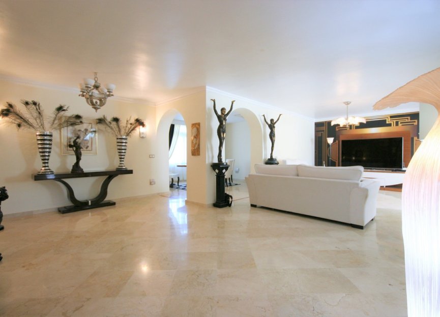 Resale - Apartment - Penthouse - Marbella - Guadalmina Alta