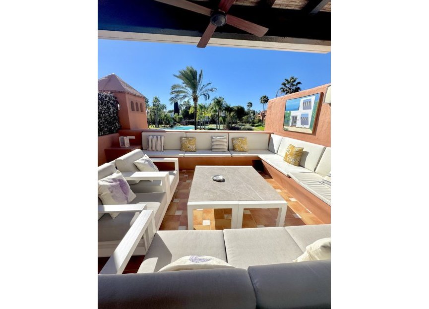 Resale - Apartment - Penthouse - Marbella - Guadalmina Baja