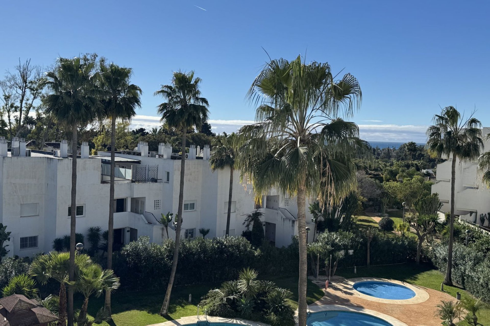 Resale - Apartment - Penthouse - Marbella - Guadalmina Baja