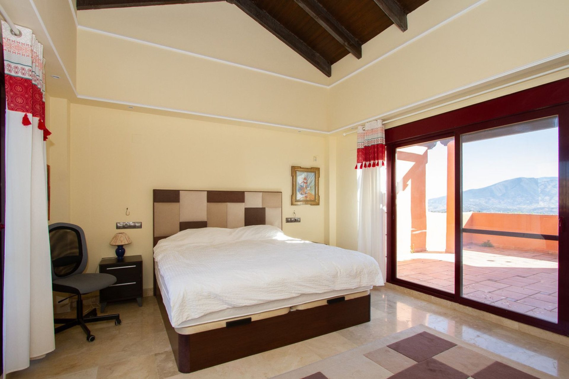 Resale - Apartment - Penthouse - Marbella - La Mairena