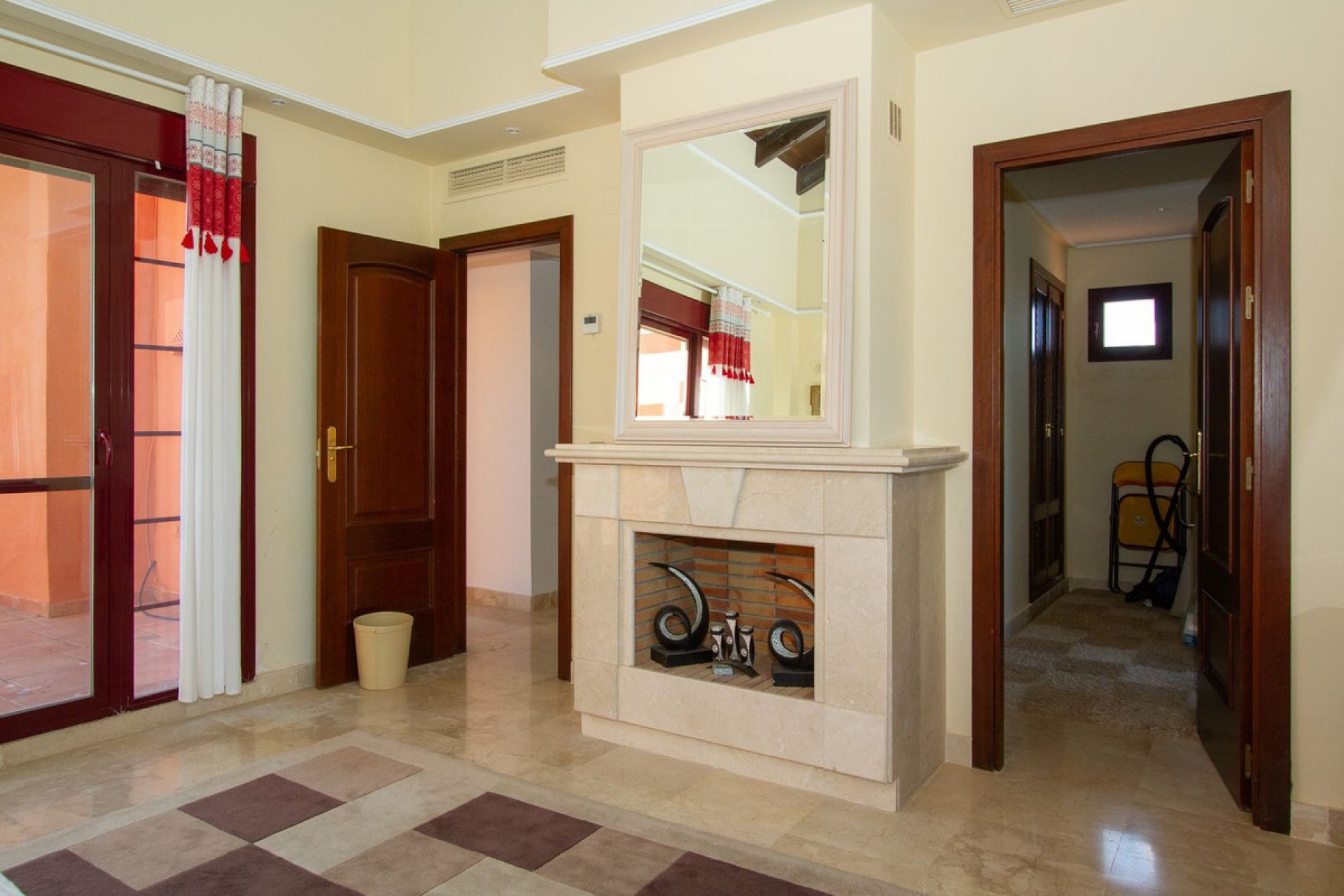 Resale - Apartment - Penthouse - Marbella - La Mairena