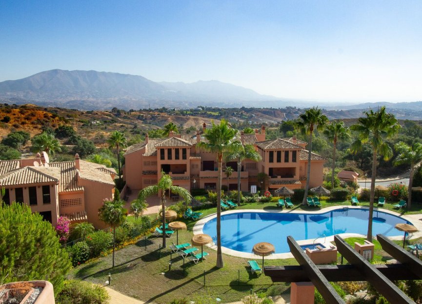 Resale - Apartment - Penthouse - Marbella - La Mairena