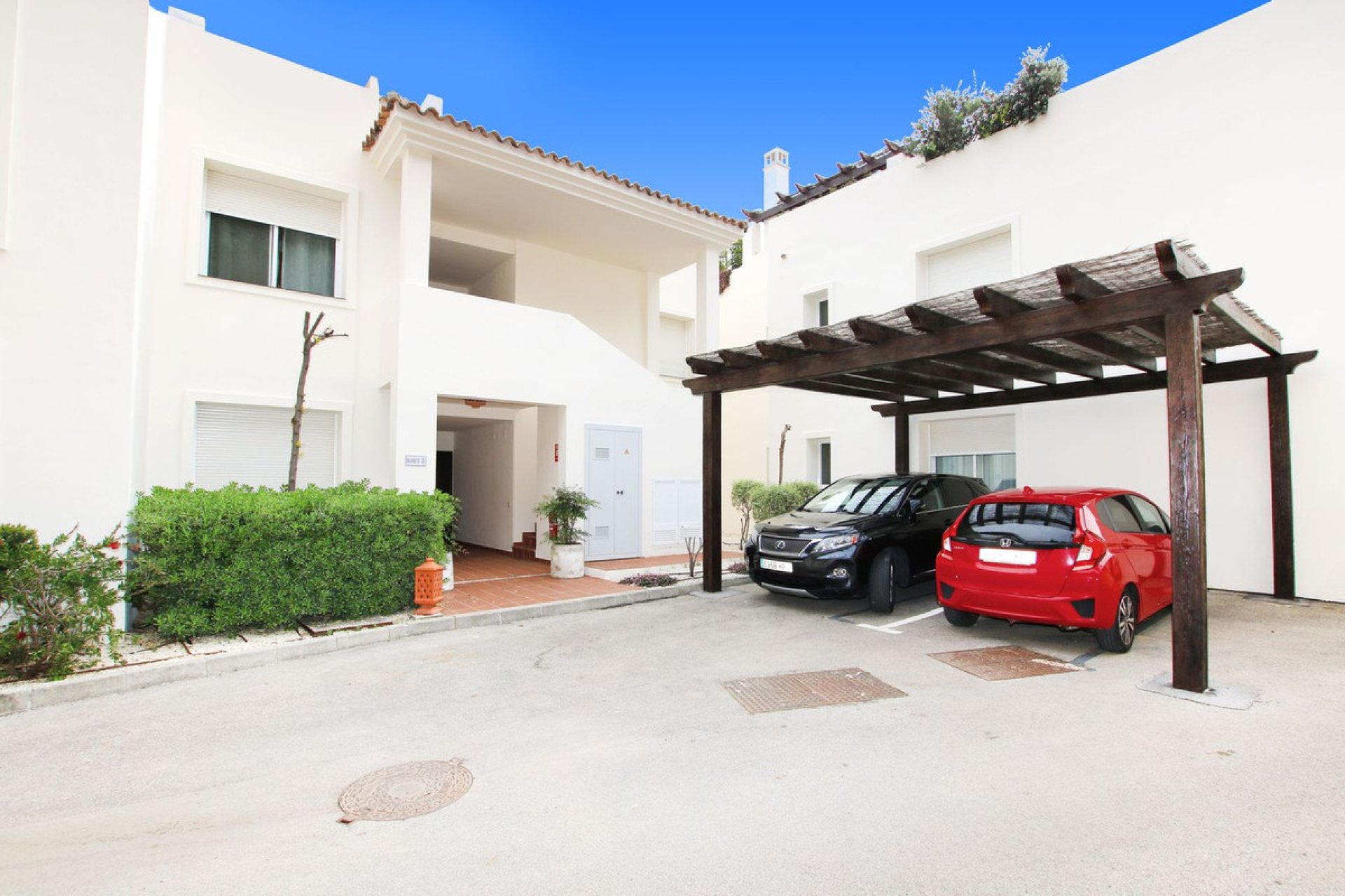 Resale - Apartment - Penthouse - Marbella - La Mairena