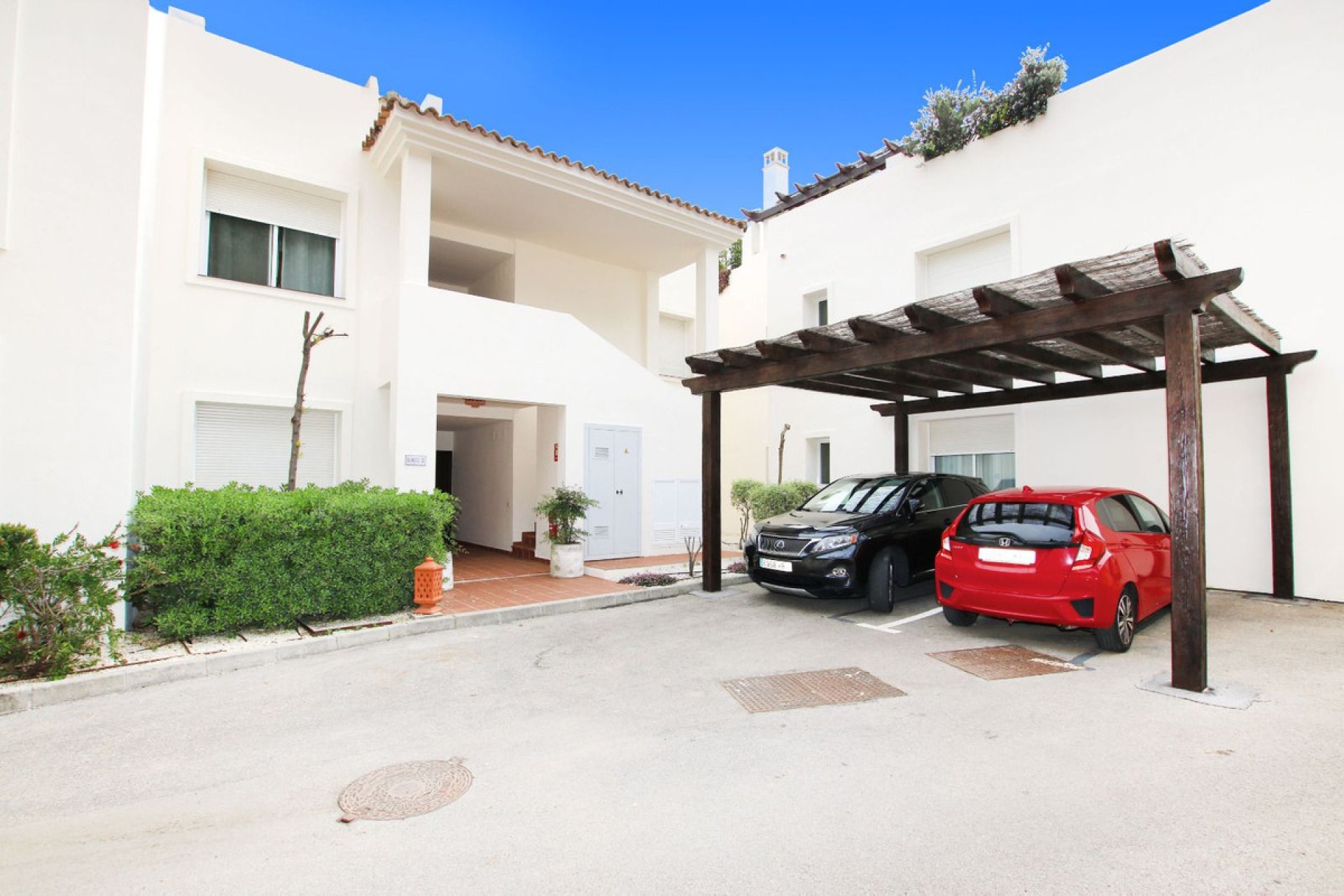 Resale - Apartment - Penthouse - Marbella - La Mairena