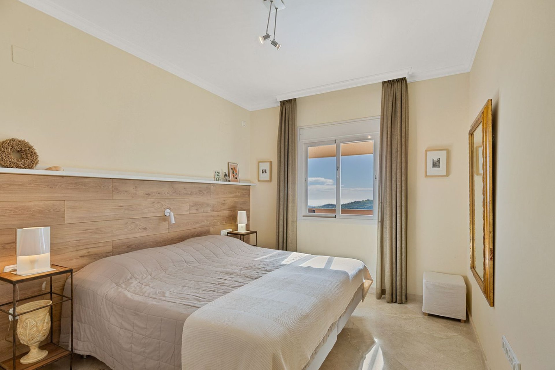 Resale - Apartment - Penthouse - Marbella - La Mairena