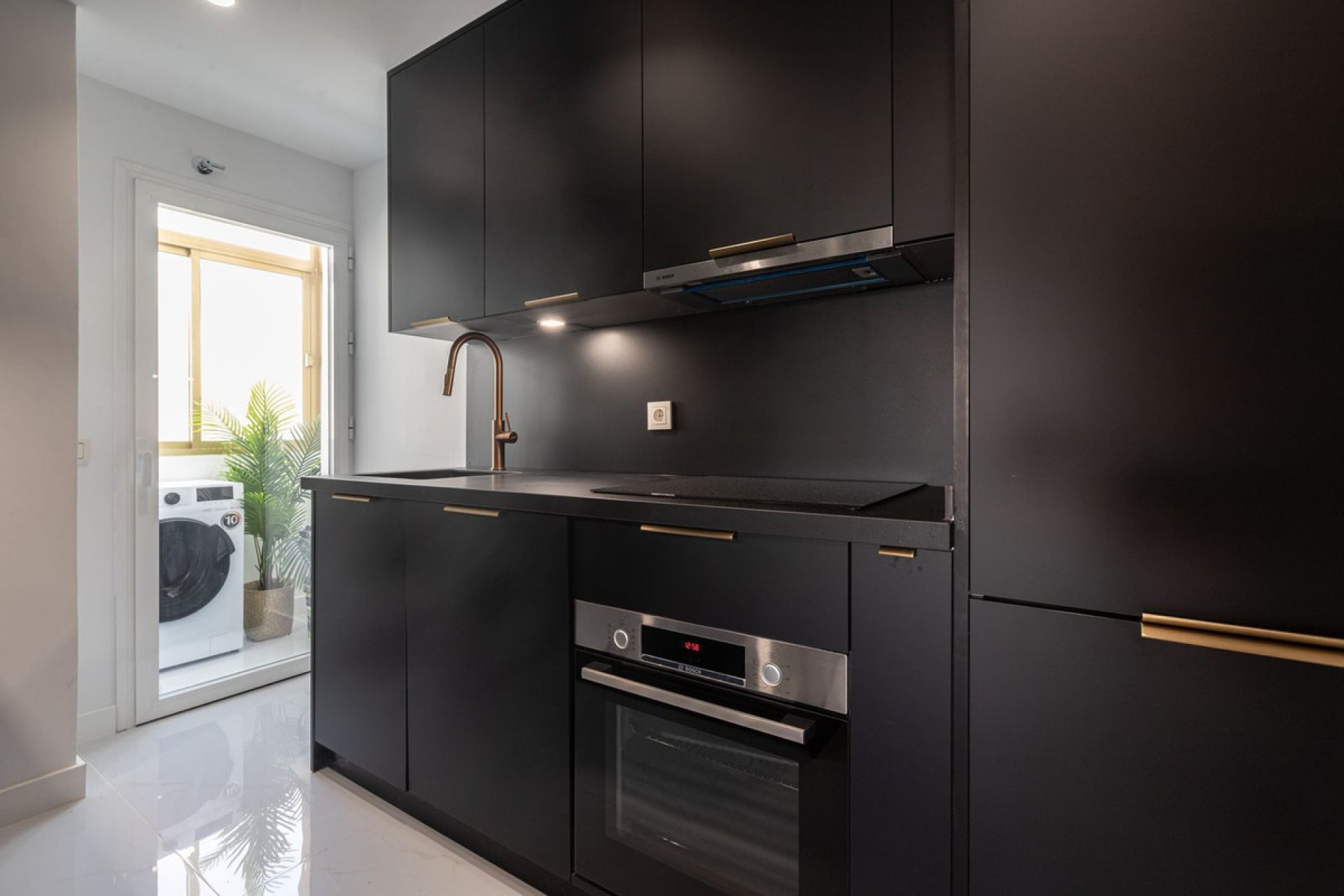 Resale - Apartment - Penthouse - Marbella - Marbella Centro