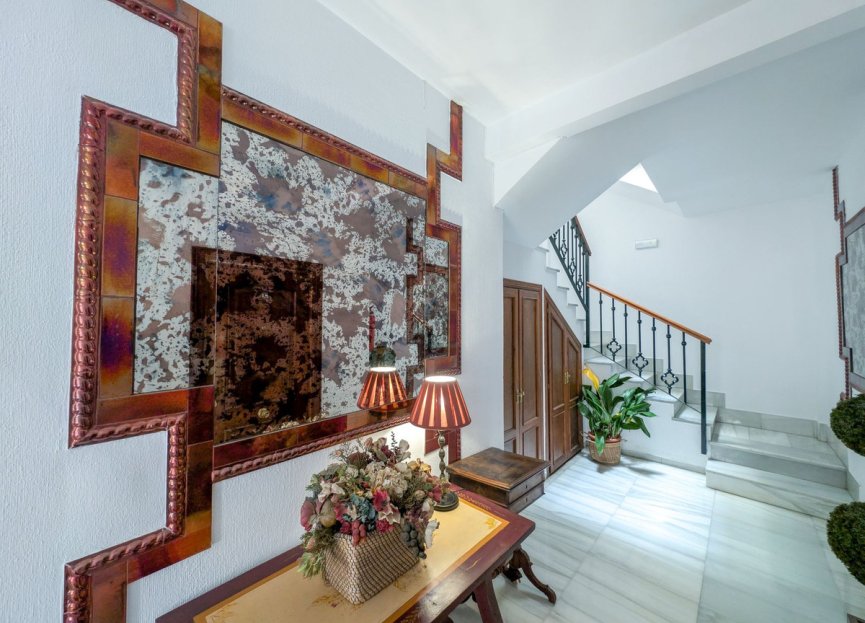 Resale - Apartment - Penthouse - Marbella - Marbella Centro