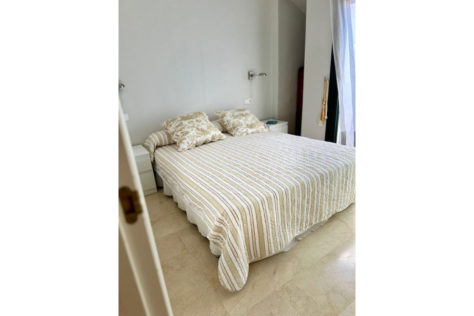 Resale - Apartment - Penthouse - Marbella - Marbella Centro