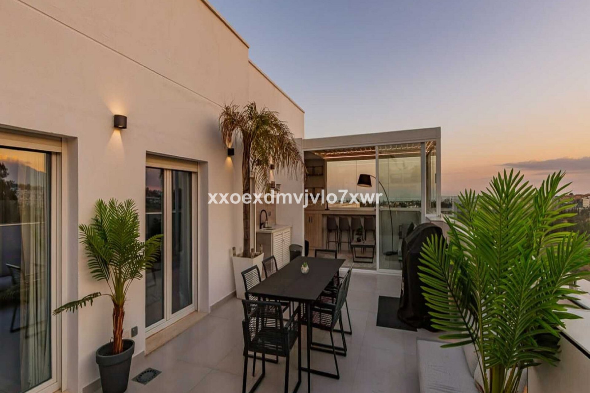 Resale - Apartment - Penthouse - Marbella - Marbella Centro