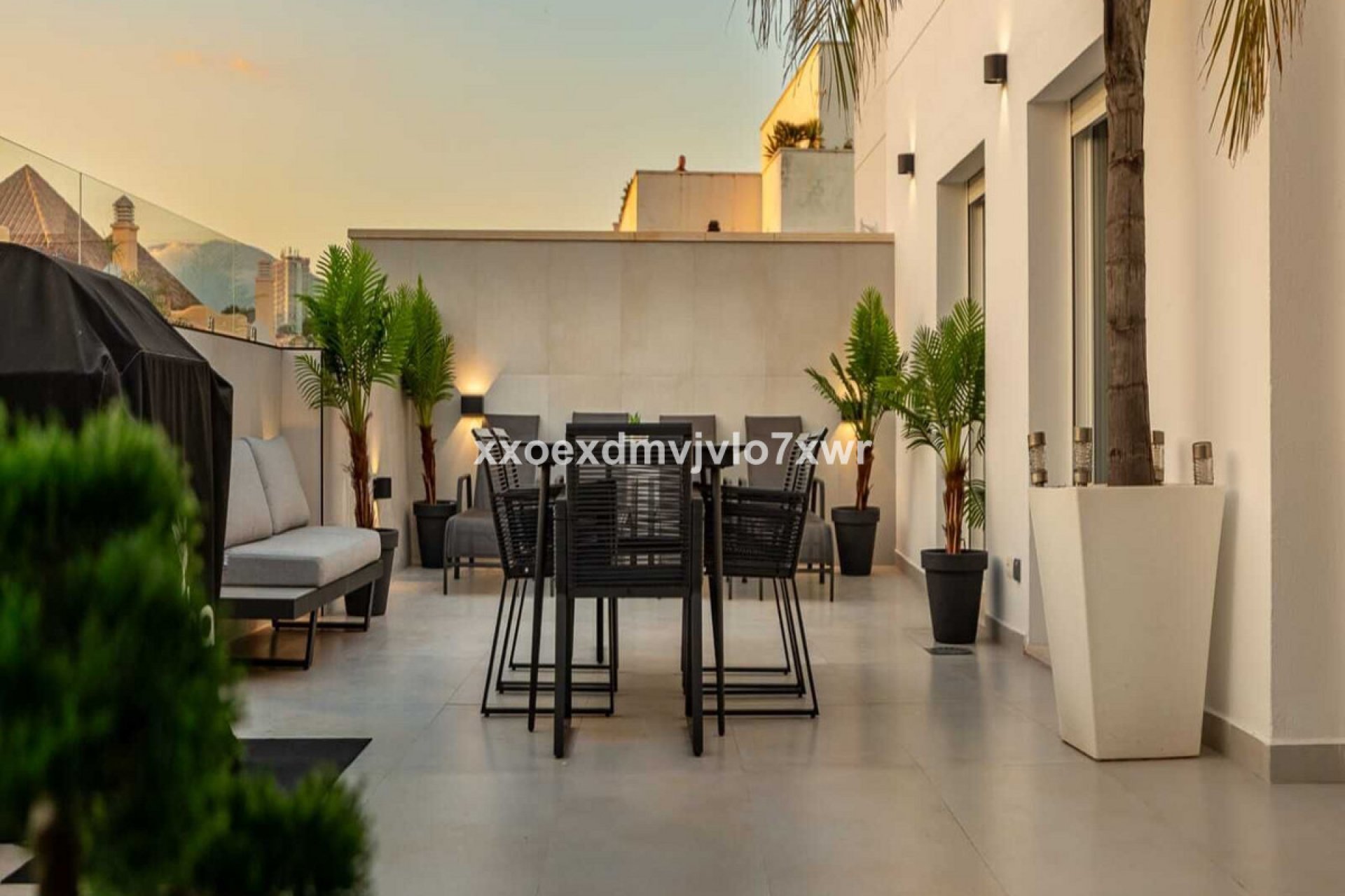 Resale - Apartment - Penthouse - Marbella - Marbella Centro