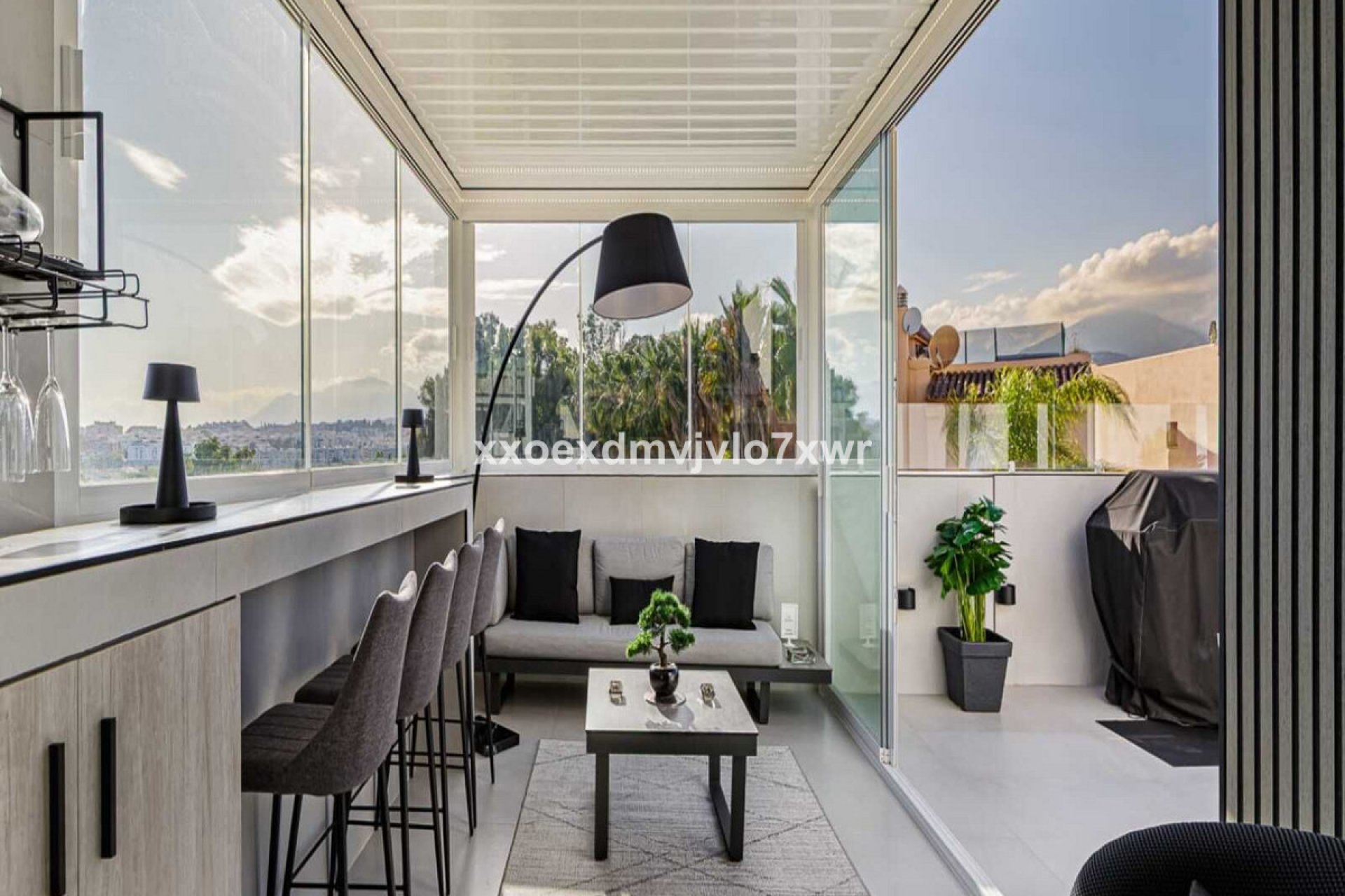 Resale - Apartment - Penthouse - Marbella - Marbella Centro