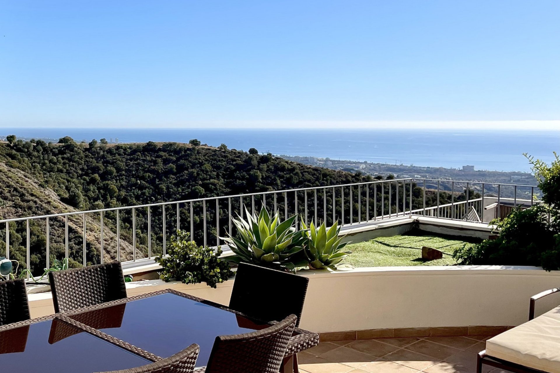 Resale - Apartment - Penthouse - Marbella - Marbella Centro