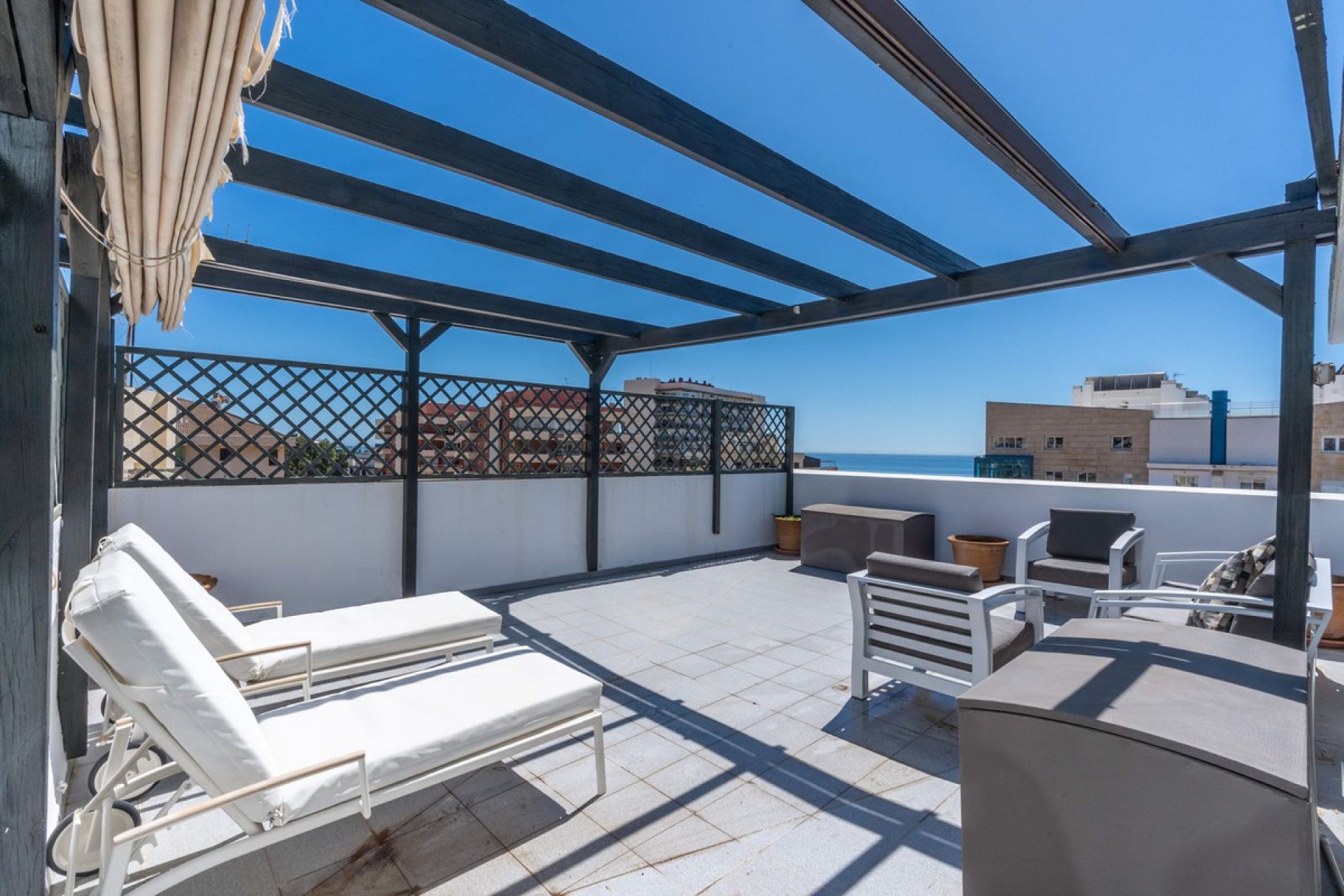 Resale - Apartment - Penthouse - Marbella - Marbella Centro