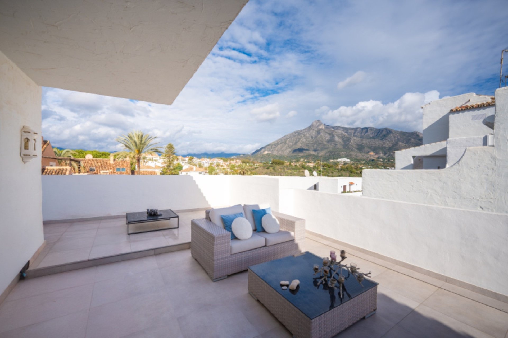 Resale - Apartment - Penthouse - Marbella - Marbella Centro