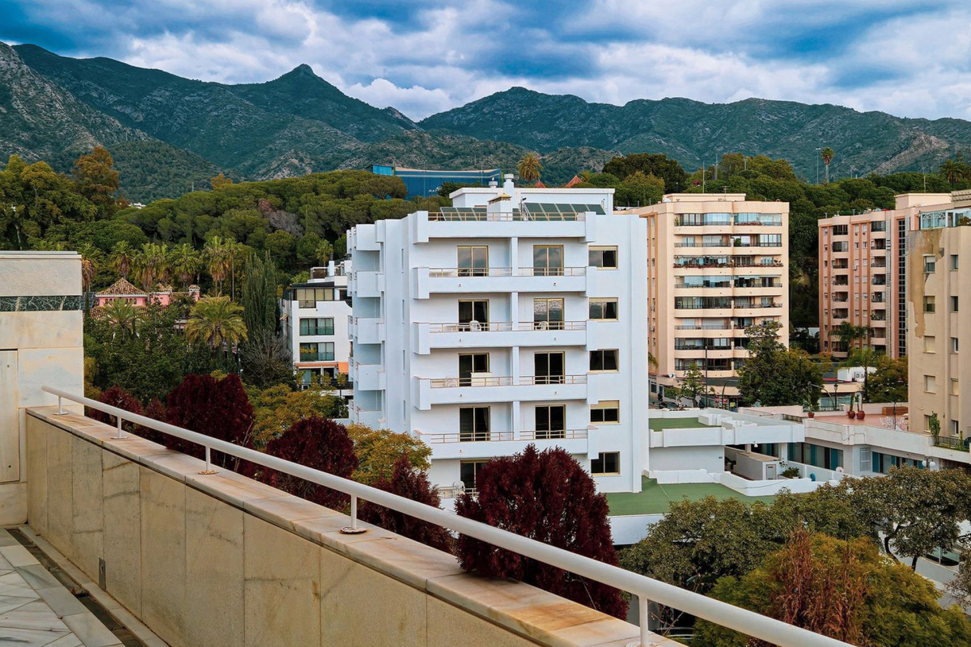 Resale - Apartment - Penthouse - Marbella - Marbella Centro