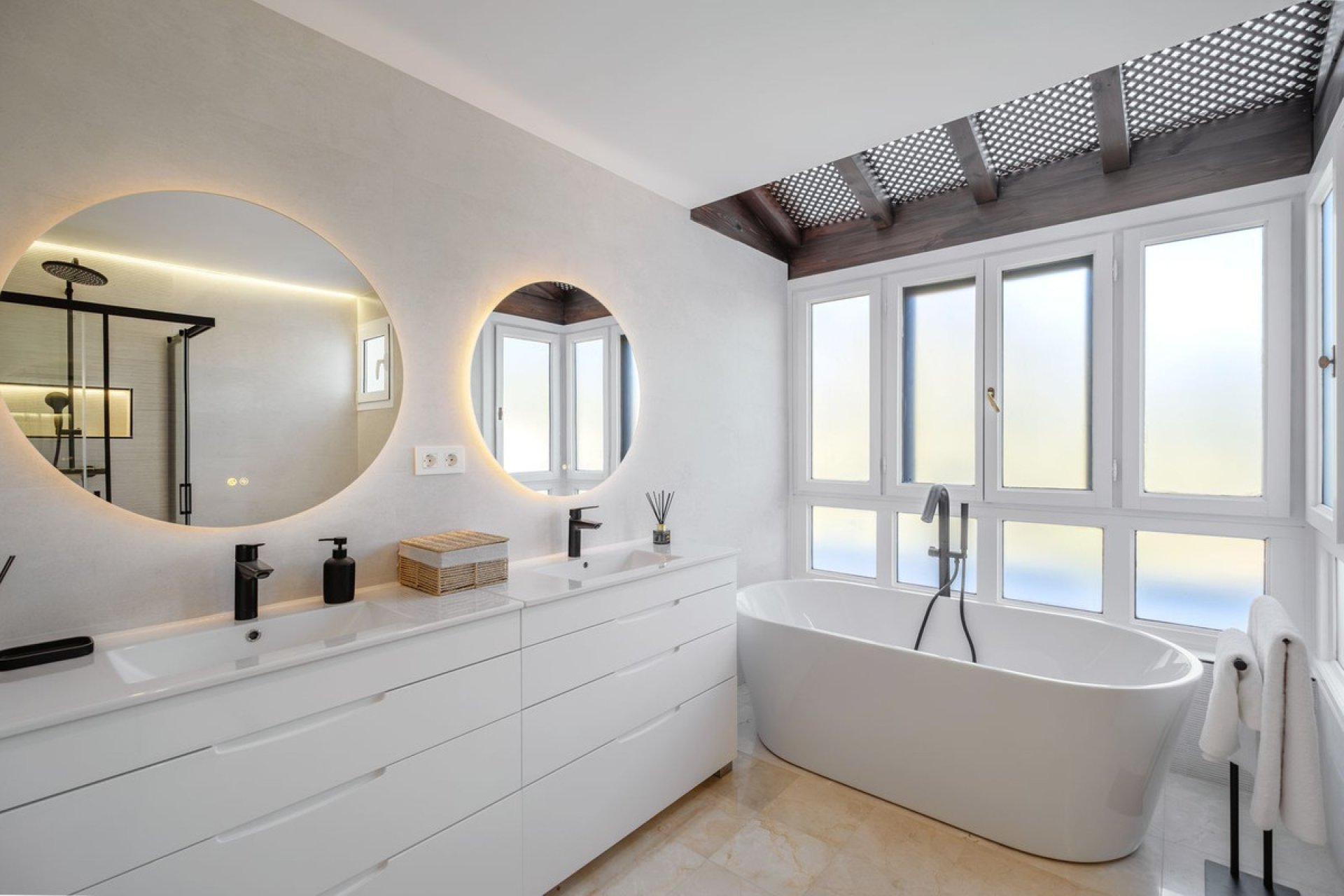 Resale - Apartment - Penthouse - Marbella - Marbella Centro