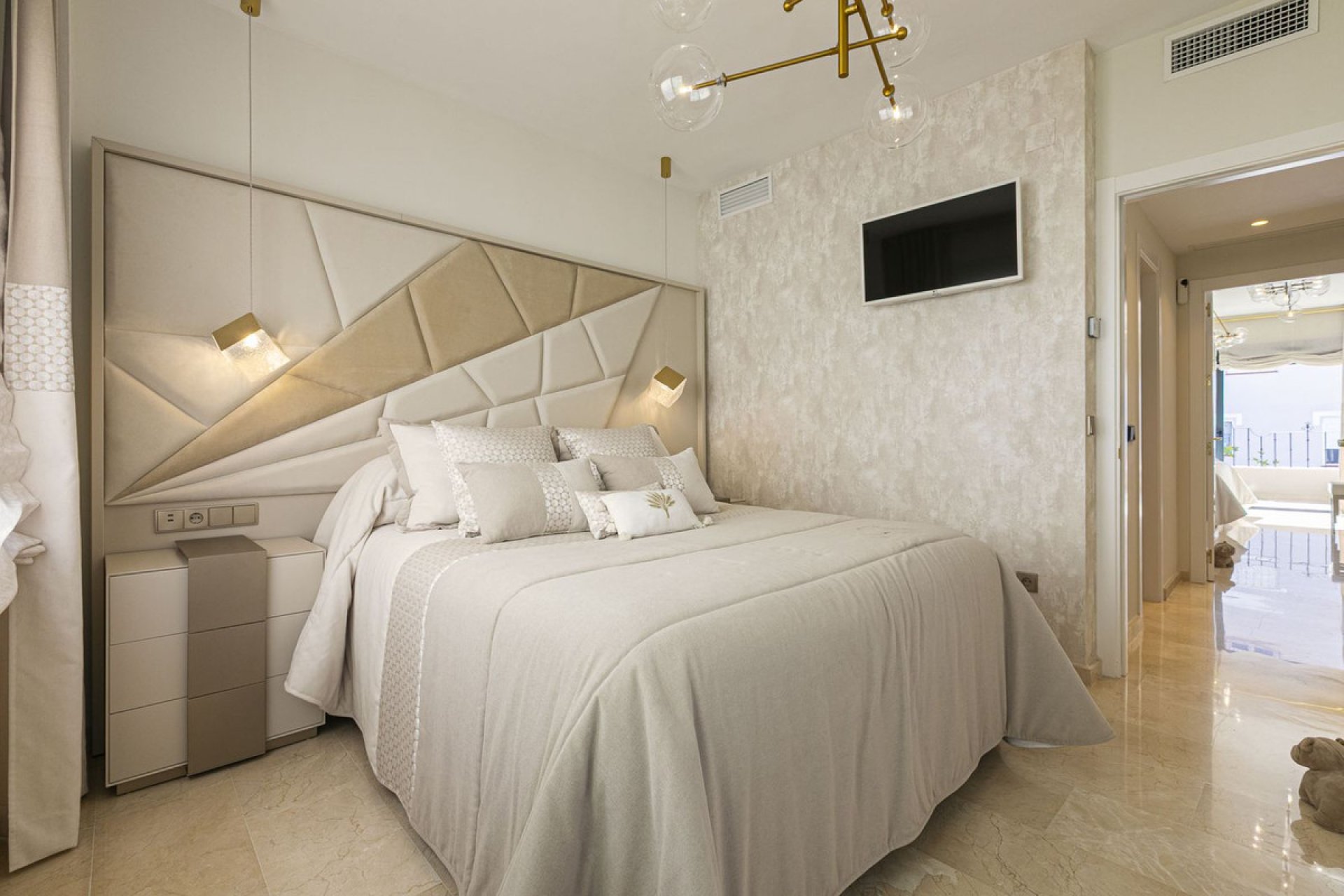 Resale - Apartment - Penthouse - Marbella - Marbella Centro