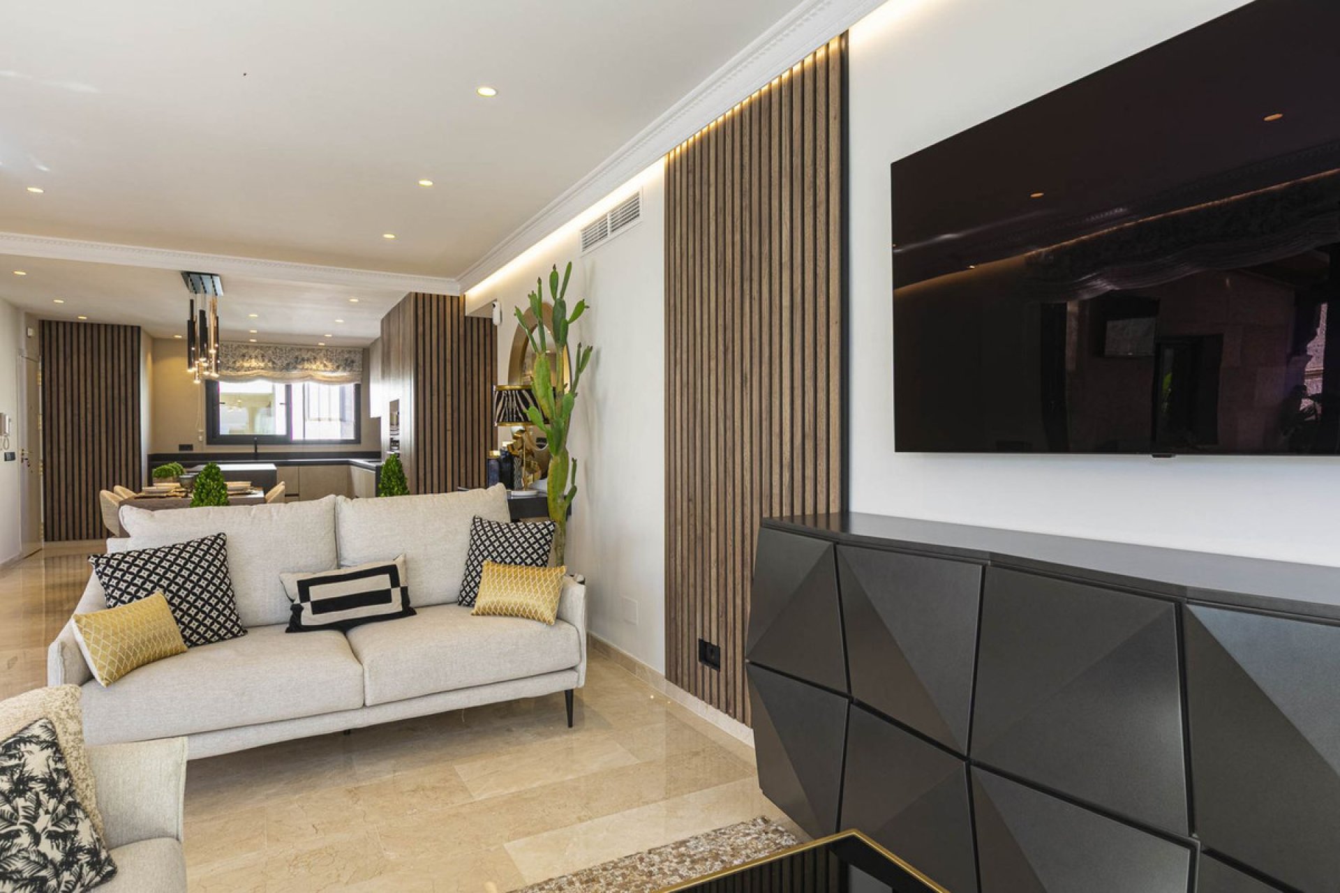 Resale - Apartment - Penthouse - Marbella - Marbella Centro