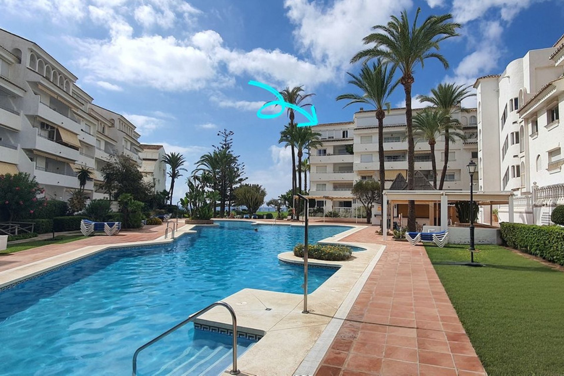 Resale - Apartment - Penthouse - Marbella - Marbesa