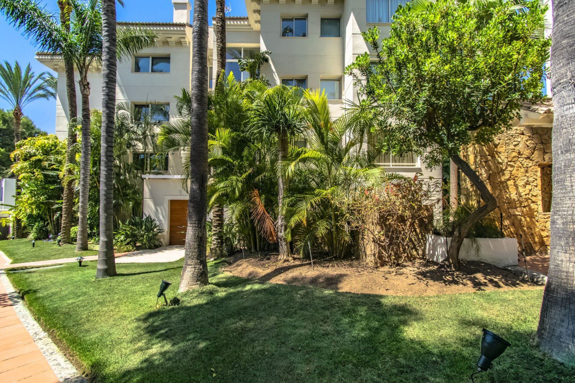 Resale - Apartment - Penthouse - Marbella - Nagüeles