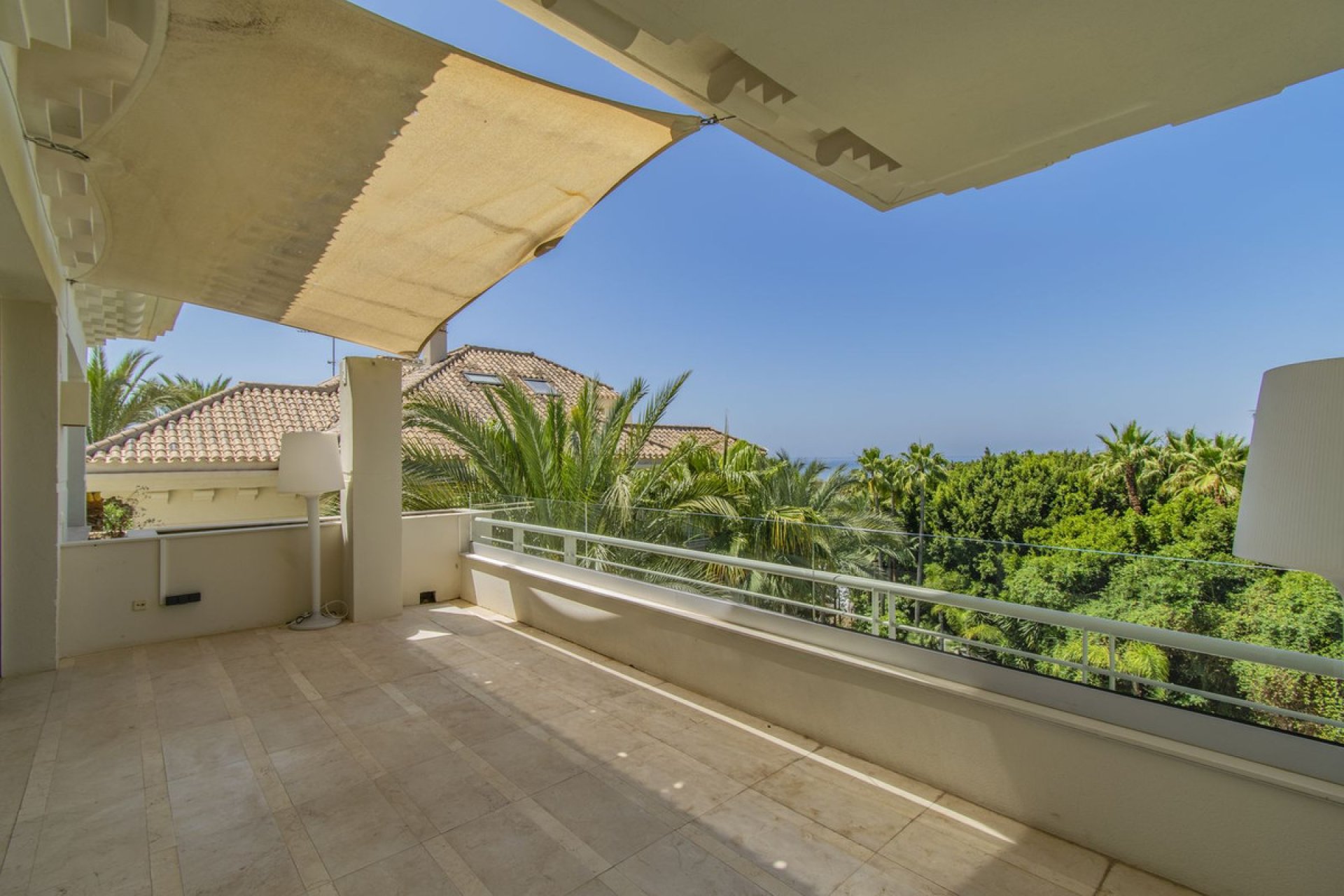 Resale - Apartment - Penthouse - Marbella - Nagüeles