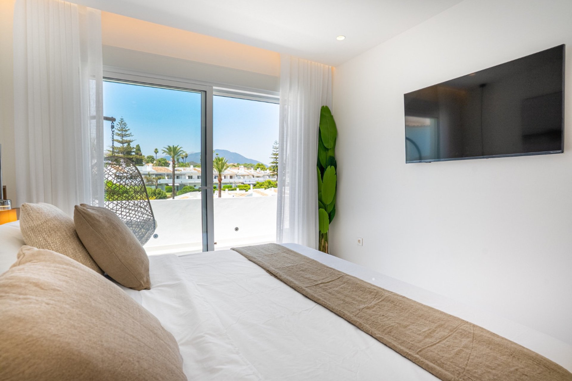 Resale - Apartment - Penthouse - Marbella - Nueva Andalucia