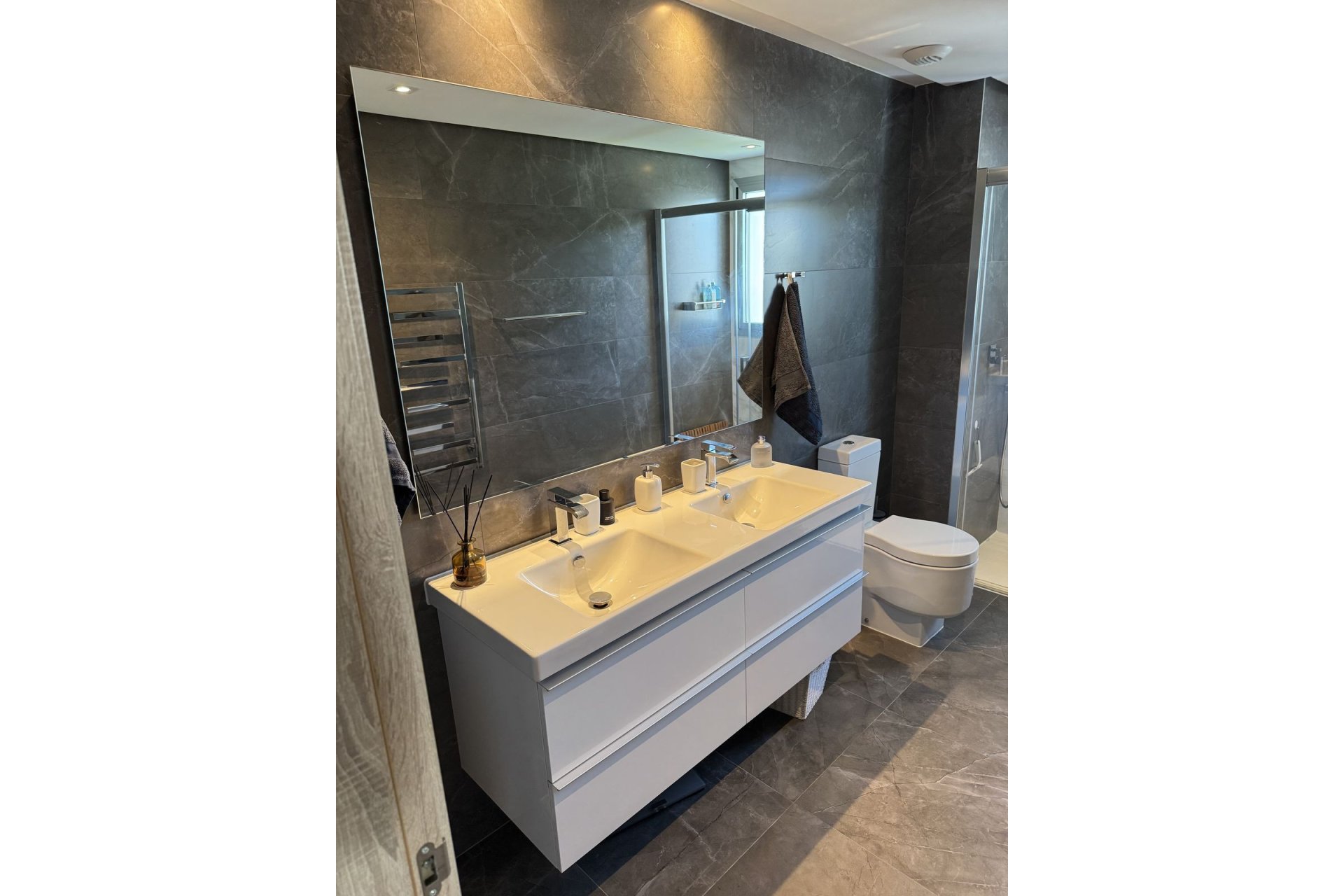 Resale - Apartment - Penthouse - Marbella - Nueva Andalucia