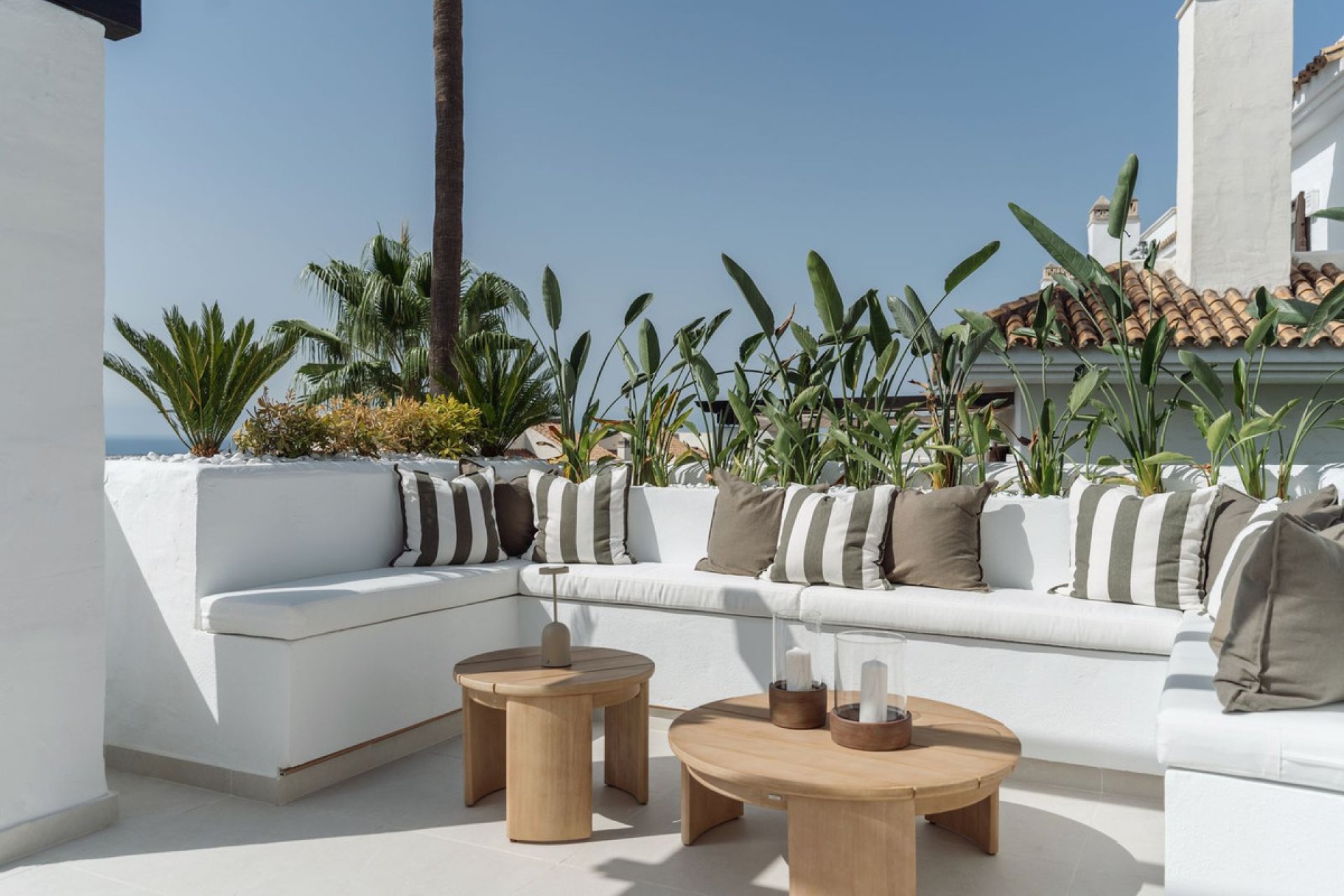 Resale - Apartment - Penthouse - Marbella - Nueva Andalucia