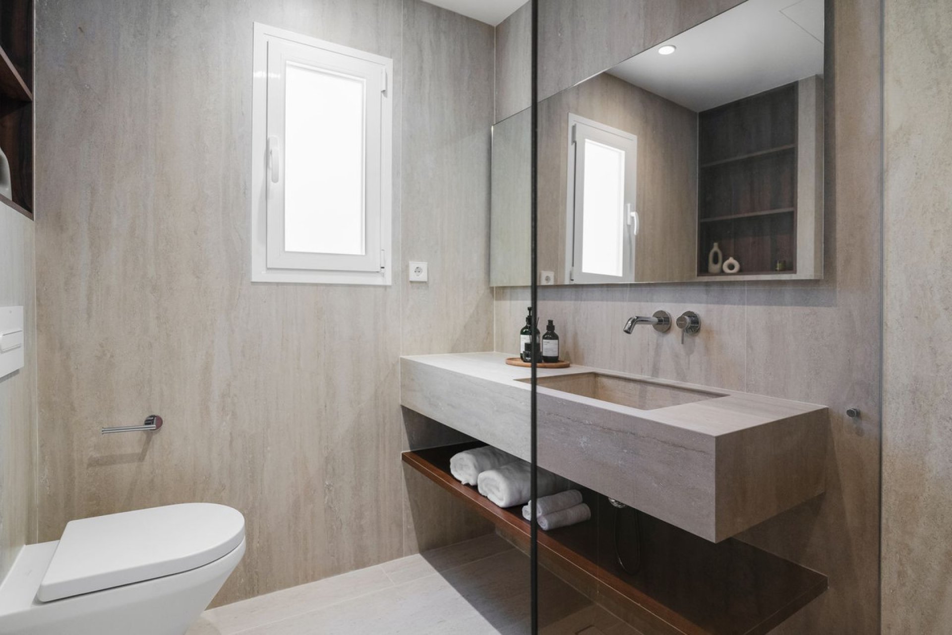 Resale - Apartment - Penthouse - Marbella - Nueva Andalucia