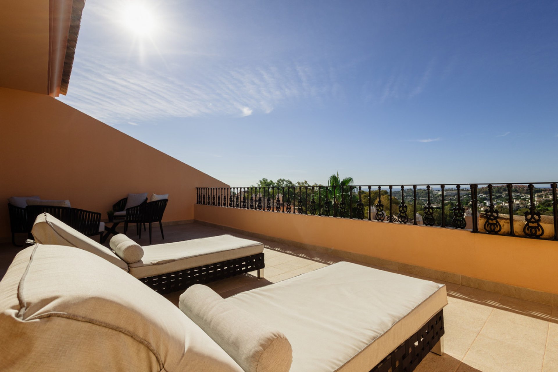 Resale - Apartment - Penthouse - Marbella - Nueva Andalucia