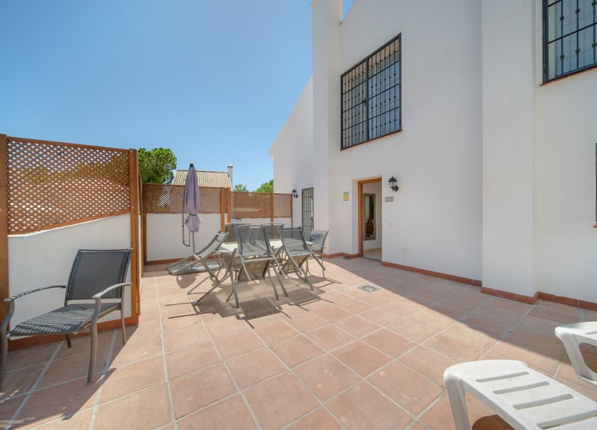 Resale - Apartment - Penthouse - Marbella - Nueva Andalucia