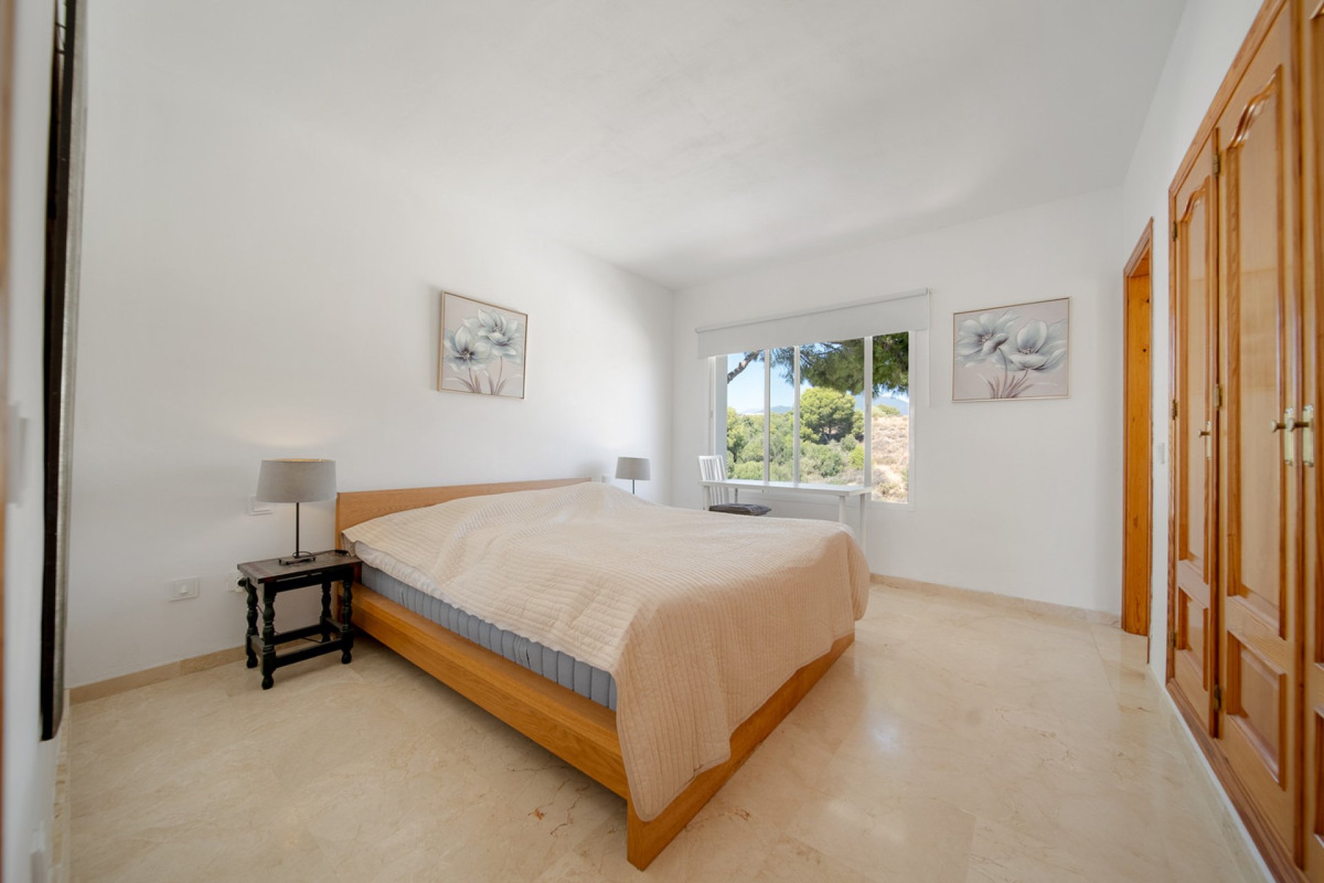 Resale - Apartment - Penthouse - Marbella - Nueva Andalucia