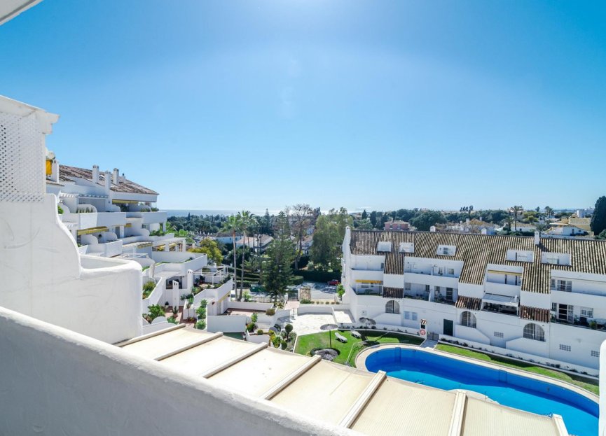 Resale - Apartment - Penthouse - Marbella - Nueva Andalucia