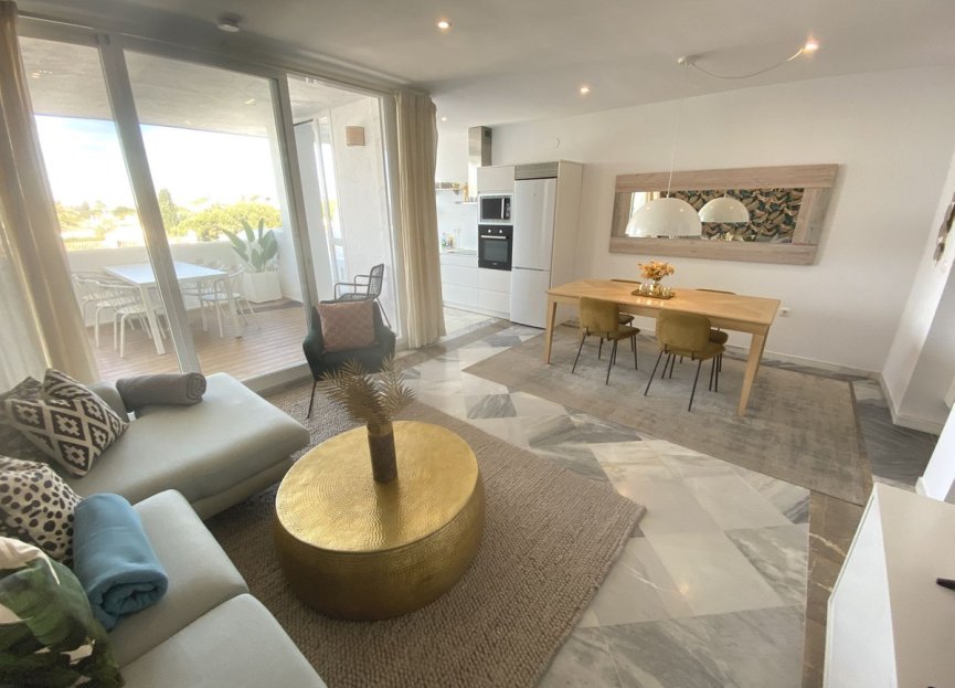 Resale - Apartment - Penthouse - Marbella - Nueva Andalucia