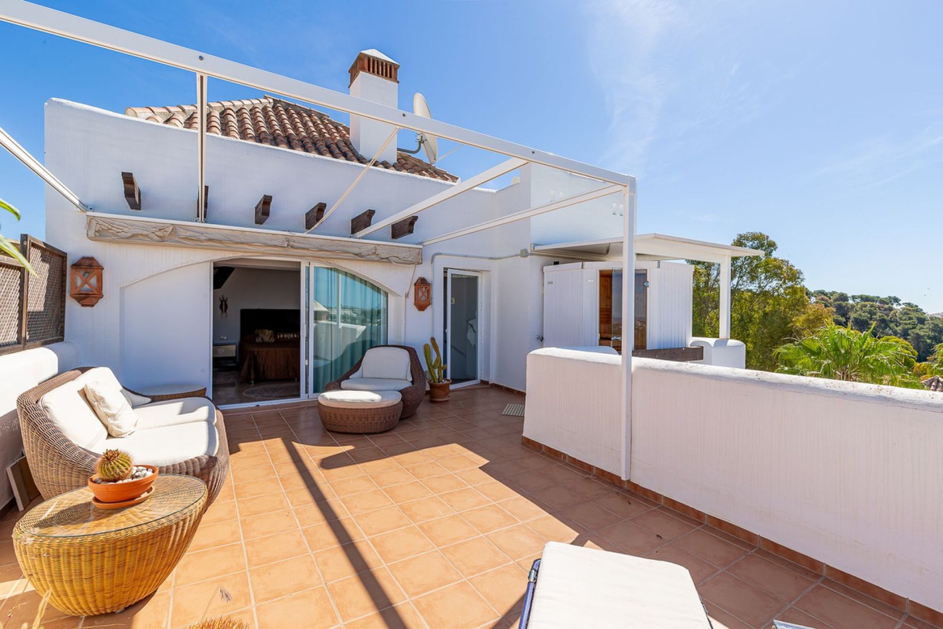 Resale - Apartment - Penthouse - Marbella - Nueva Andalucia