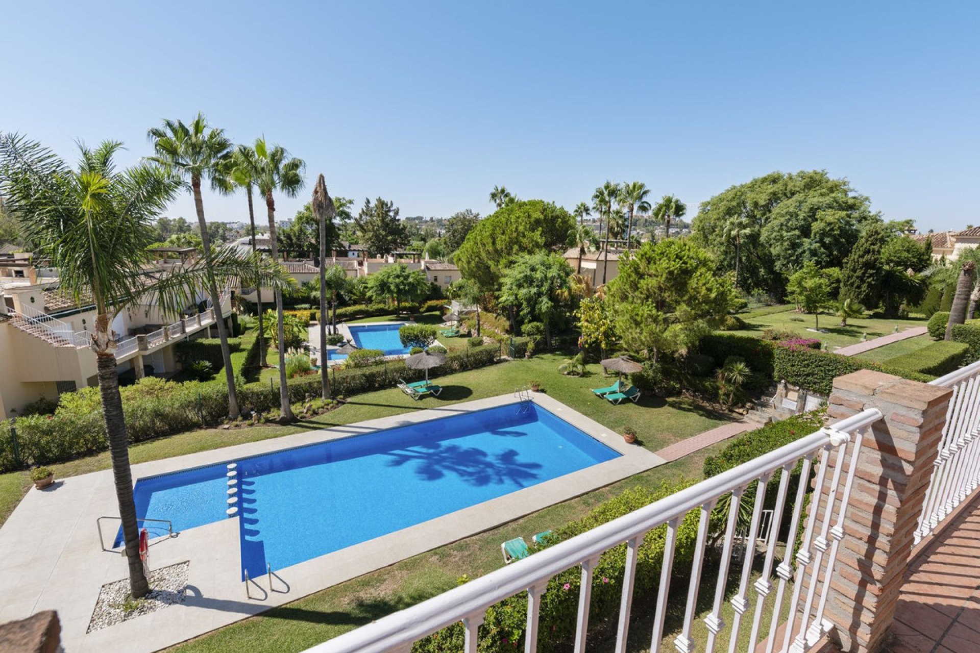 Resale - Apartment - Penthouse - Marbella - Nueva Andalucia