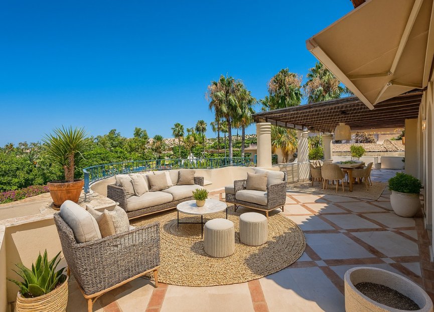 Resale - Apartment - Penthouse - Marbella - Nueva Andalucia