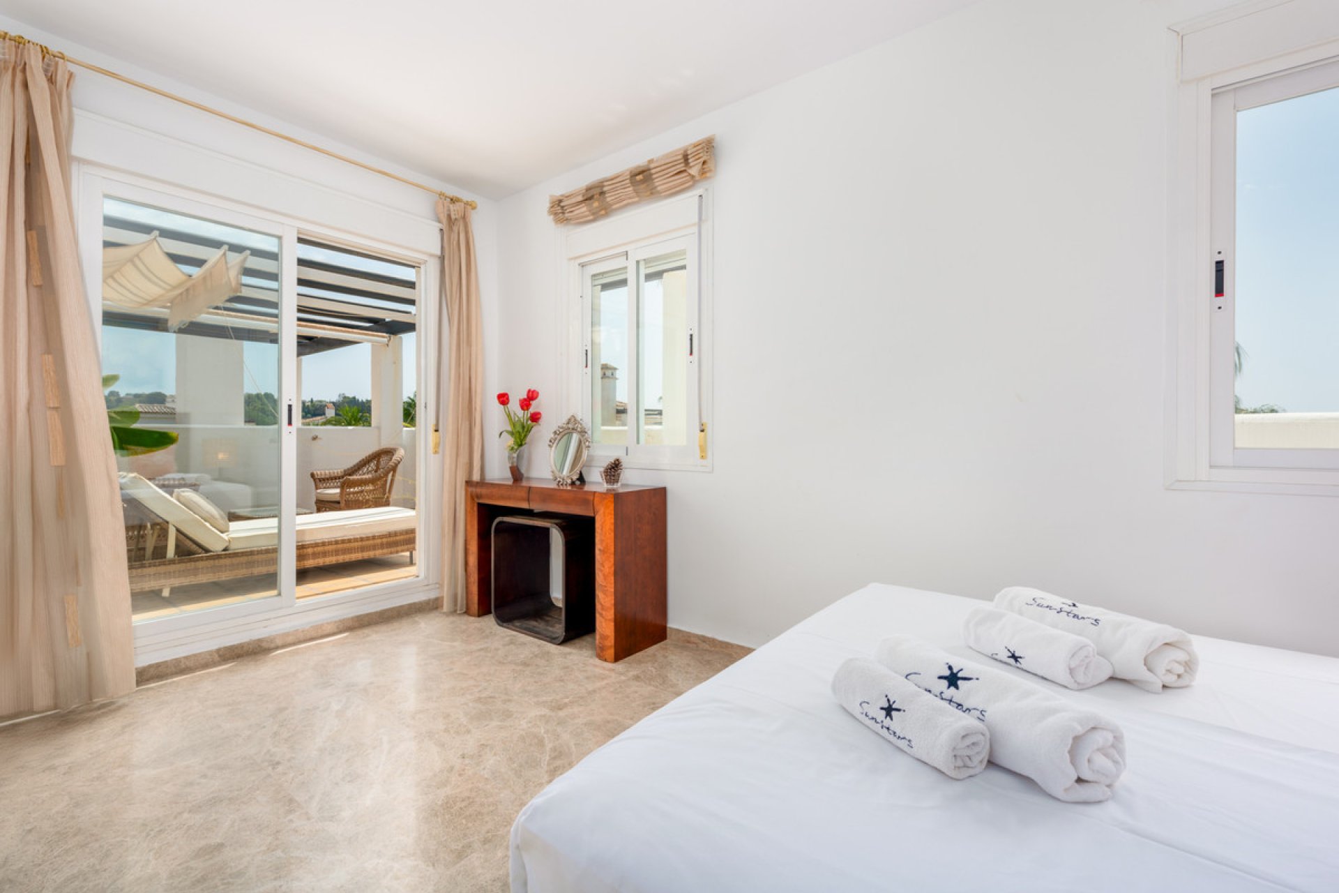 Resale - Apartment - Penthouse - Marbella - Nueva Andalucia