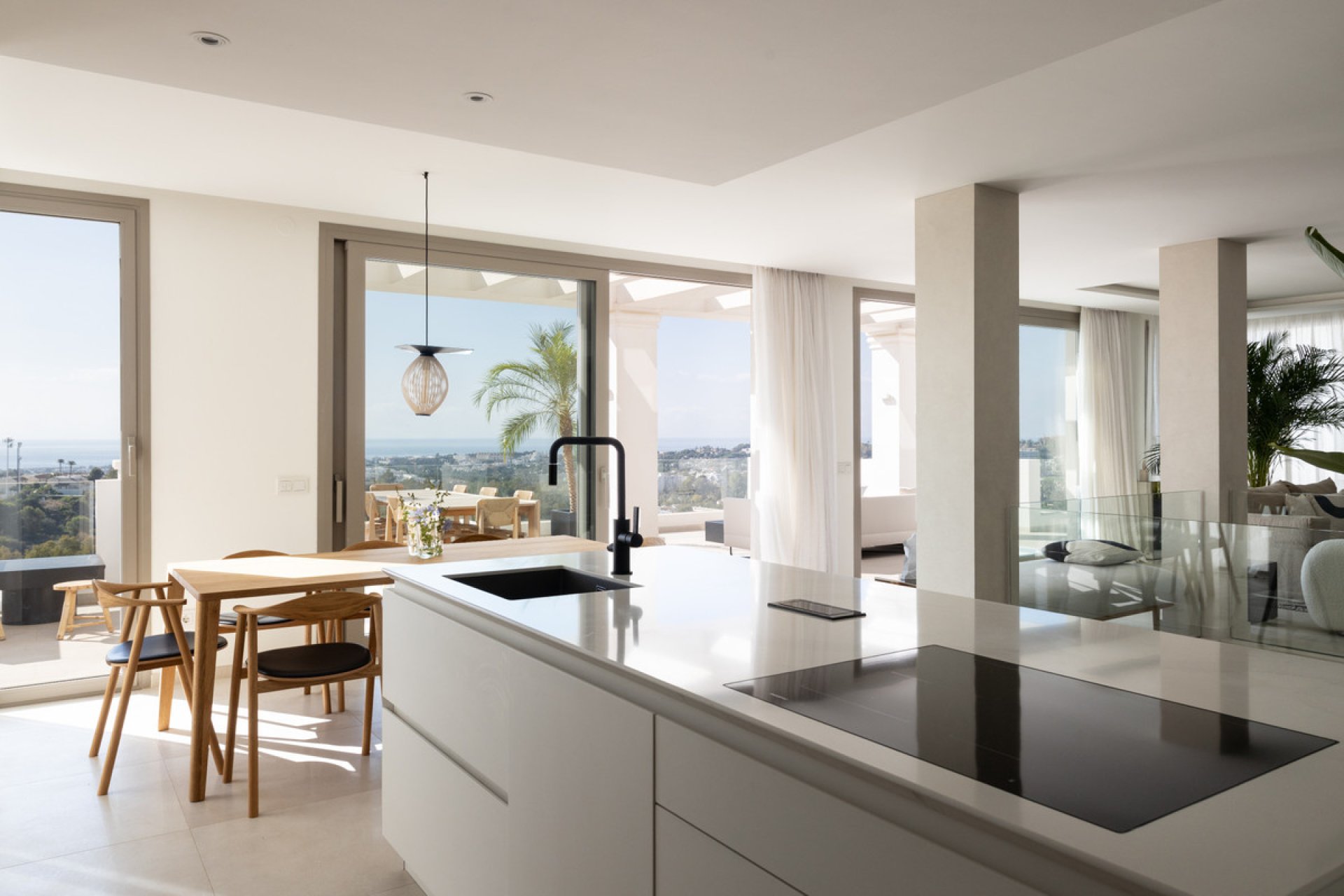 Resale - Apartment - Penthouse - Marbella - Nueva Andalucia