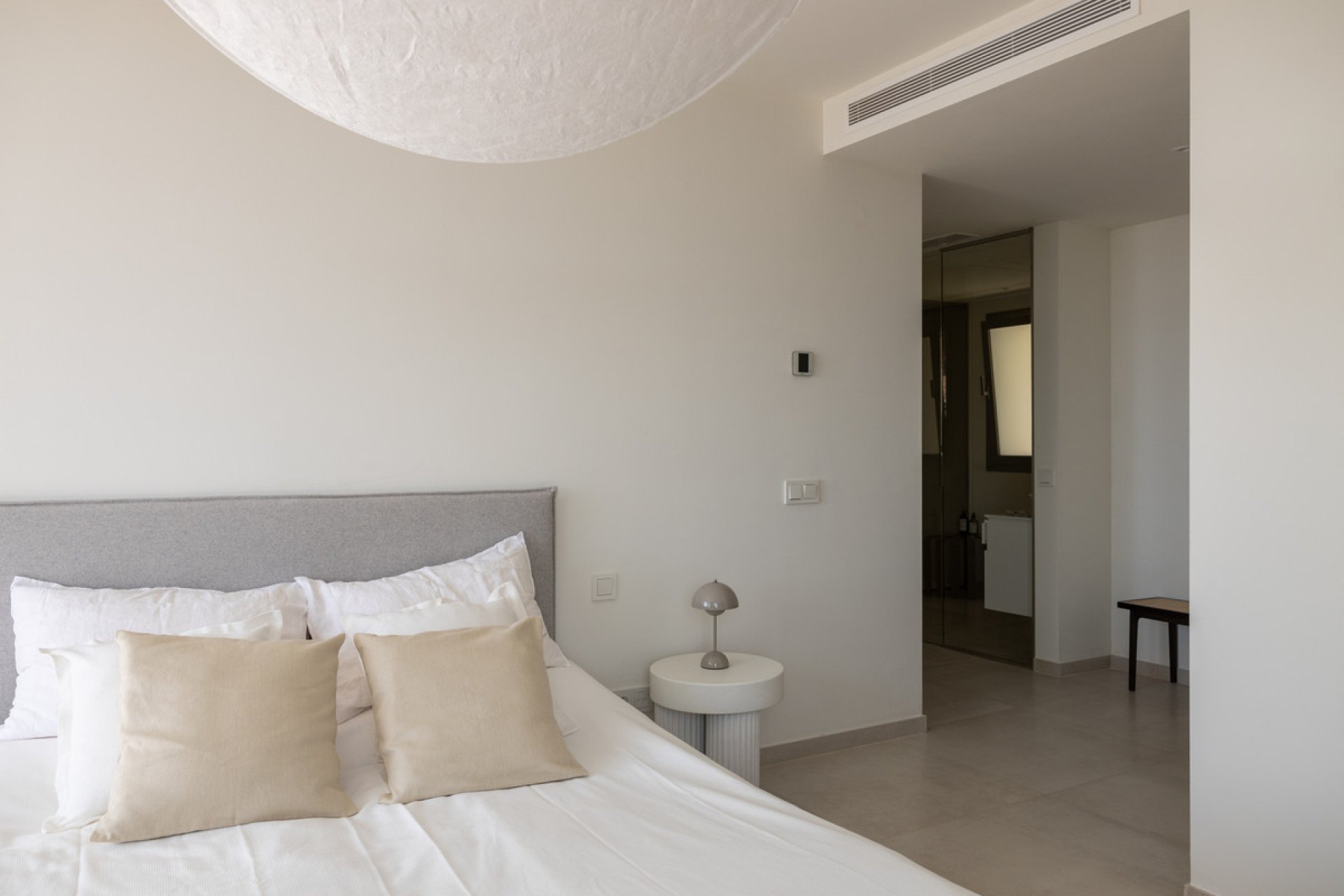 Resale - Apartment - Penthouse - Marbella - Nueva Andalucia