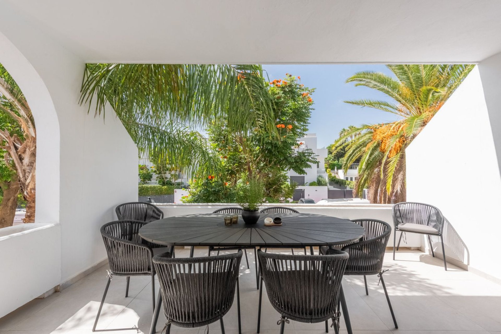 Resale - Apartment - Penthouse - Marbella - Nueva Andalucia