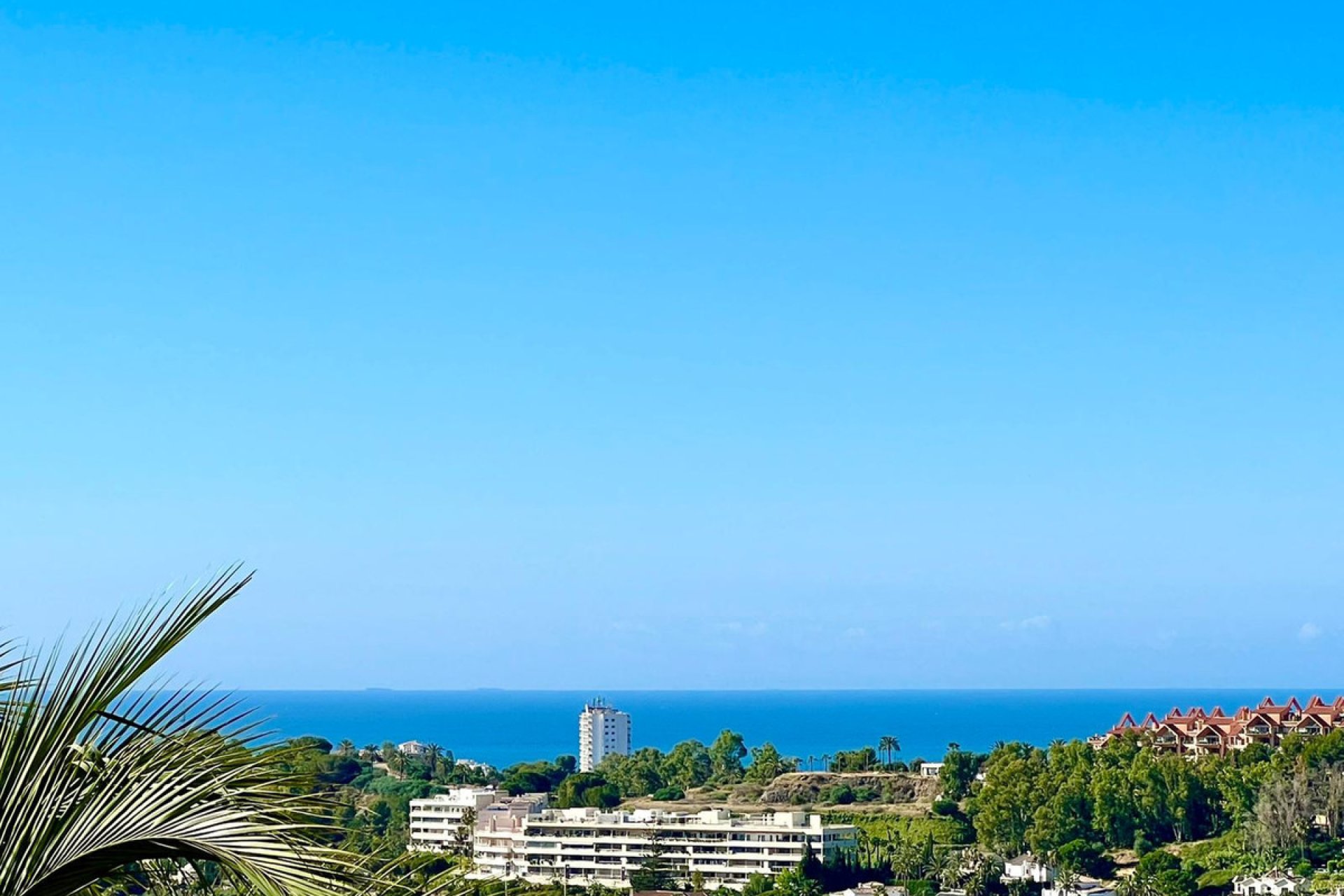 Resale - Apartment - Penthouse - Marbella - Nueva Andalucia