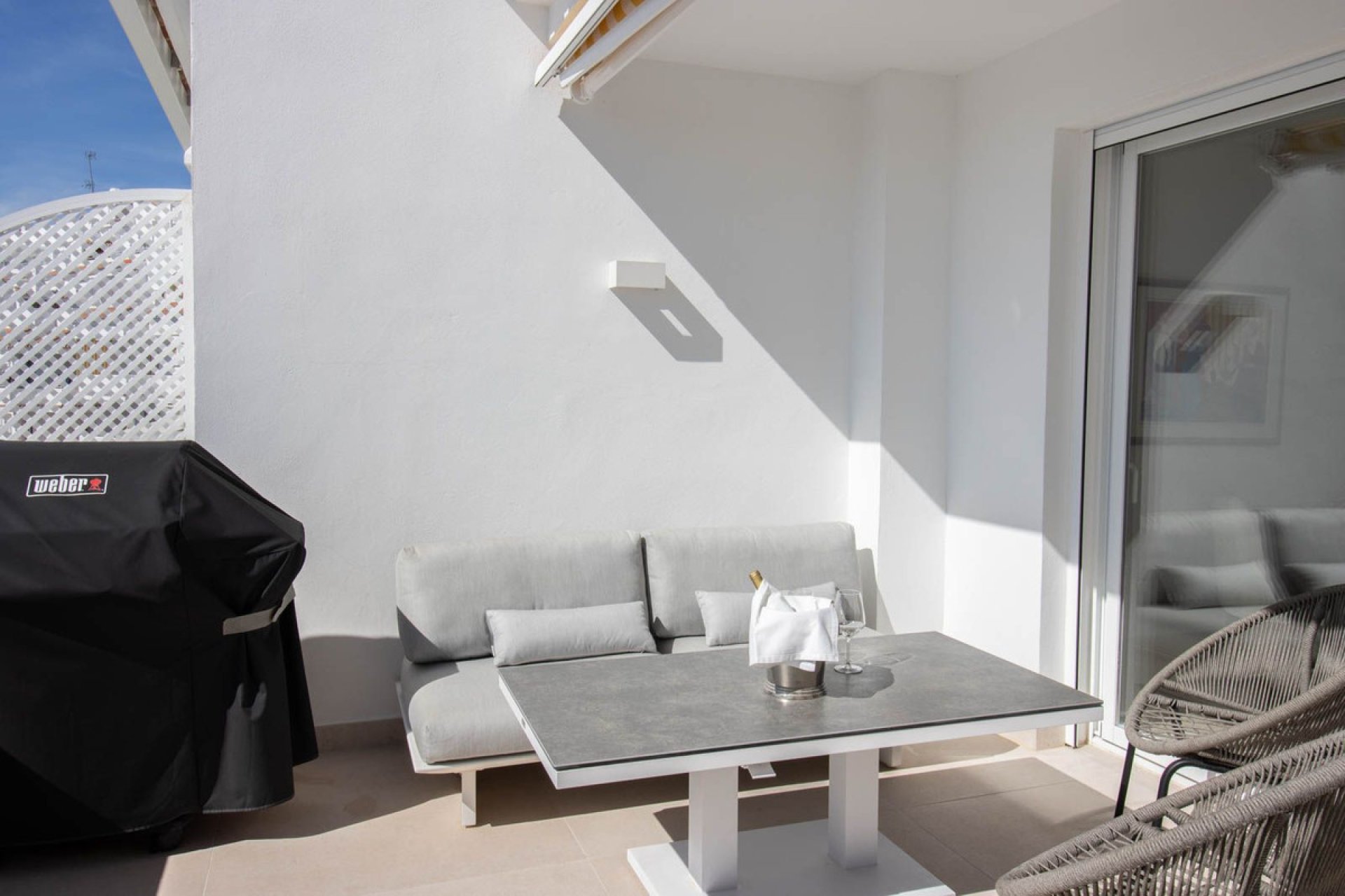 Resale - Apartment - Penthouse - Marbella - Nueva Andalucia