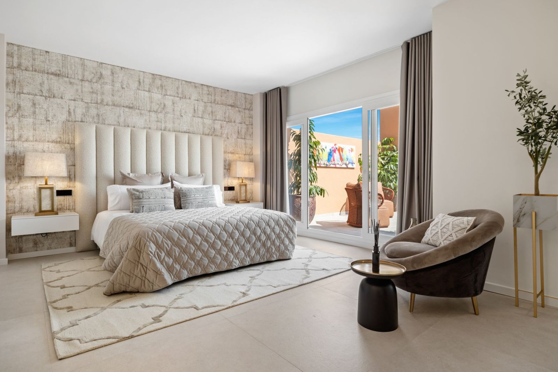 Resale - Apartment - Penthouse - Marbella - Nueva Andalucia