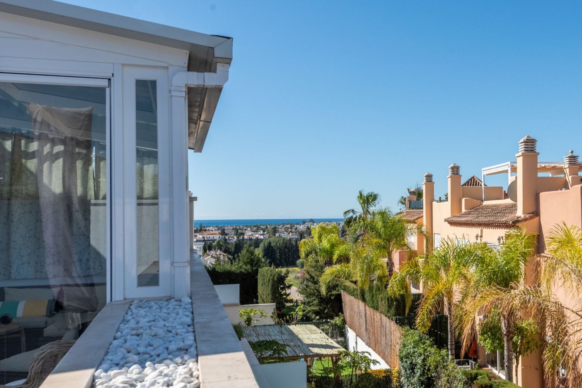 Resale - Apartment - Penthouse - Marbella - Nueva Andalucia