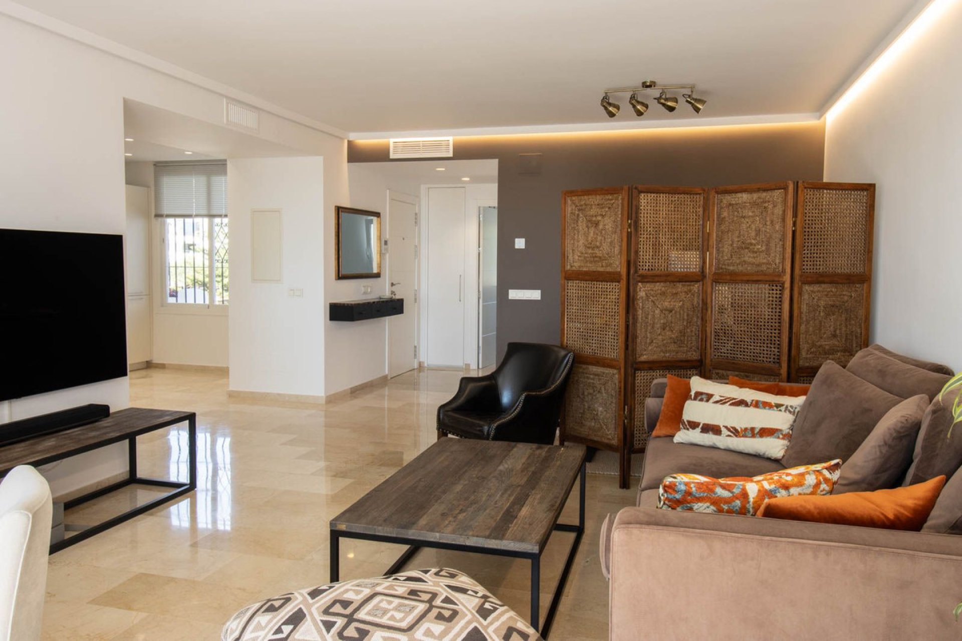 Resale - Apartment - Penthouse - Marbella - Nueva Andalucia