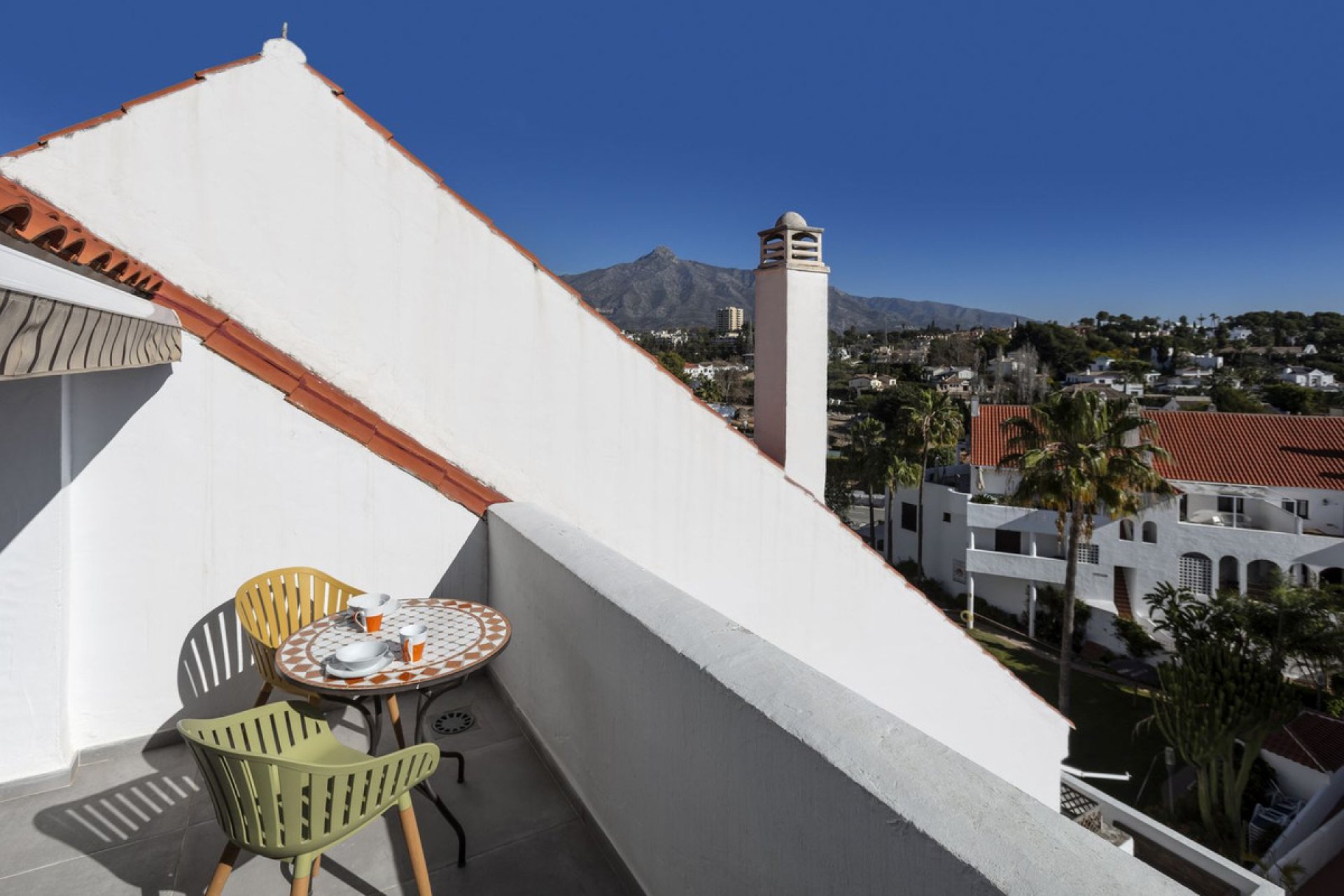 Resale - Apartment - Penthouse - Marbella - Nueva Andalucia