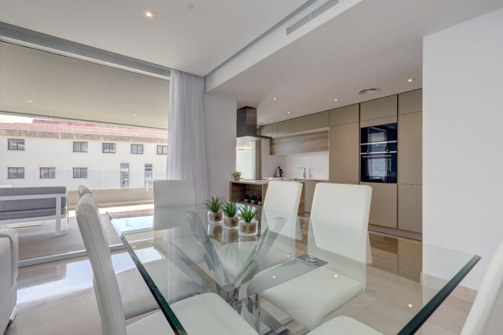 Resale - Apartment - Penthouse - Marbella - Nueva Andalucia